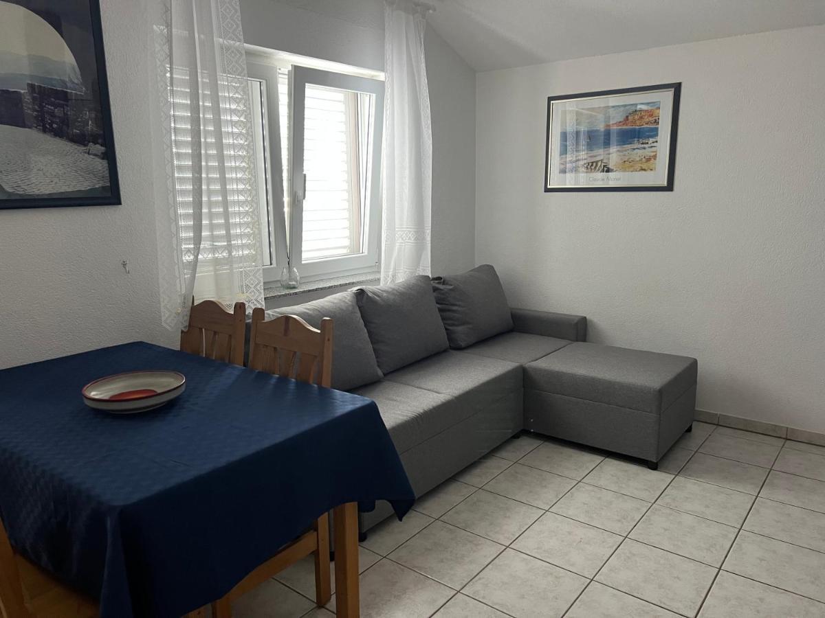 J&D Apartment Dobropoljana Exterior photo